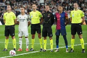 Real Madrid CF v FC Barcelona - Madrid