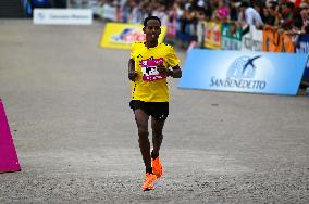 ATLETICA - Maratona - 38^ Wizz Air Venicemarathon