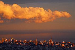 View of the Sagrada Familia in the evening light