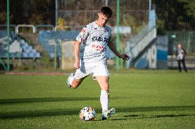 Hutnik Krakow v Olimpia Elblag - Betclic 2 Liga