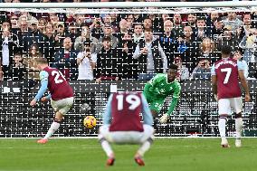 West Ham United FC v Manchester United FC - Premier League