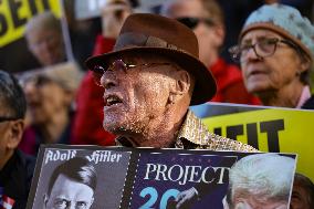 Protests Outside Of Trump NYC Rally