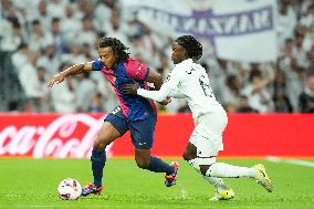 Real Madrid CF v FC Barcelona - La Liga EA Sports