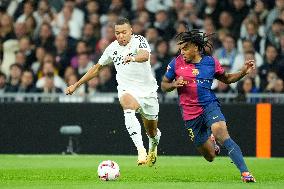 Real Madrid CF v FC Barcelona - La Liga EA Sports