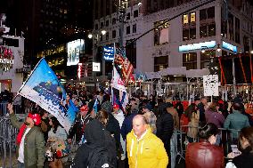 Trump Supporters Gather Outside Of NYC Rally