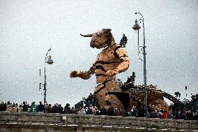 Toulouse: Finale Of The Street Show Of Giants Machines By Delarozire Art Compagny