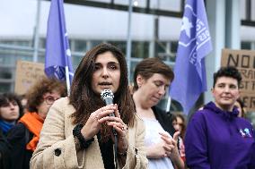 Depardieu Trial - Feminists Demonstrate Outside The Court In Support Of The Victims - Paris