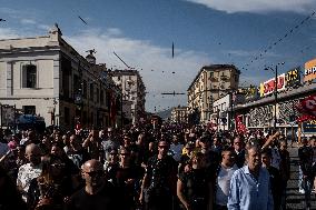 Demonstration In Naples Of Unemployed And Workers Against Ddl 1660.