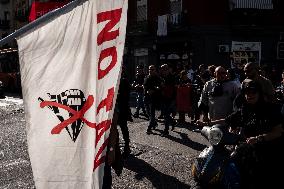 Demonstration In Naples Of Unemployed And Workers Against Ddl 1660.