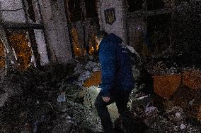 An Aerial Bomb At The Derzhprom Building In The Center Of Kharkiv