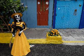 Residents Of Tláhuac Decorate Their Houses On The Eve Of The Day Of The Dead In Mexico City