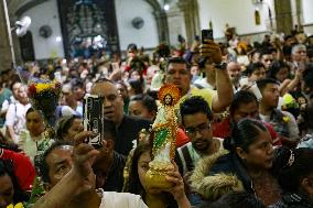 Believers Celebrate San Judas Tadeo Feast