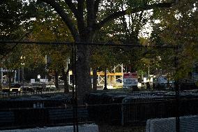 Up Date View Of The White House  Were They Have Started Building The  Viewing Stand For The 2025 Inauguration