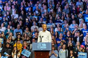 Former President Barack Obama Rallies For Harris-Walz In Philadelphia