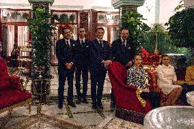 Quiet Moment Of French Presidential Couple And Royal Family - Rabat