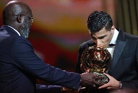 Manchester City's Rodri Wins Ballon d'Or - Paris