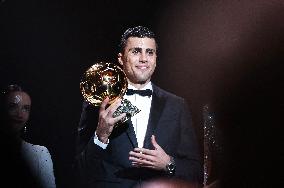 Manchester City's Rodri Wins Ballon d'Or - Paris