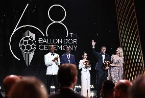 Manchester City's Rodri Wins Ballon d'Or - Paris