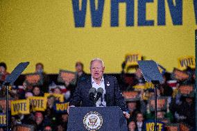 Harris And Walz Rally In Ann Arbor - Michigan