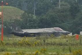 U.S. F-35B stealth fighter at Japan base