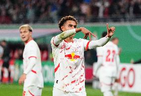 RB Leipzig v FC St. Pauli - DFB Cup: Second Round