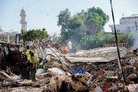 Aftermath Of Airstrikes In Tyre - Lebanon