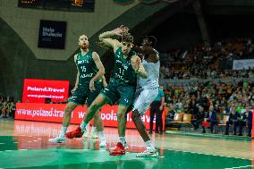 WKS Slask Wroclaw v Pallancestro Reggiana - FIBA Basketball Champions League