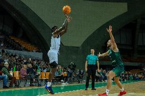 WKS Slask Wroclaw v Pallancestro Reggiana - FIBA Basketball Champions League