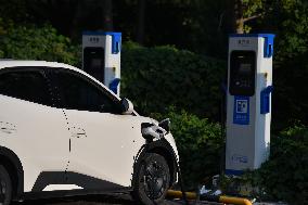 A Street Charging Station in Fuyang