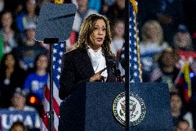 Harris Pledges 'Different Path’ At Site Of Trump 6 January Rally - Washington