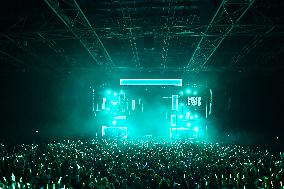 Hatsune Miku Performs At The Zenith - Paris