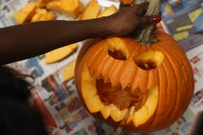 Halloween Pumpkin Carving In Toronto, Canada