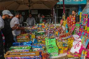 Diwali Festival Preparation In Kashmir