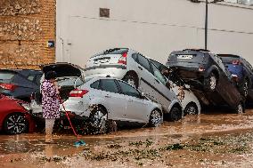 Search Missing Persons and Debris Removal After Floods - Spain