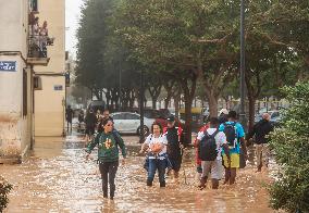 Search Missing Persons and Debris Removal After Floods - Spain