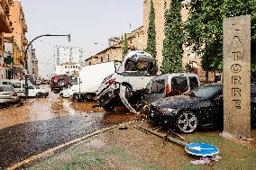 At Least 62 Dead After Floods - Spain