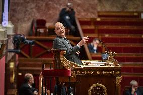 Questions to the government at the National Assembly in Paris FA