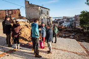 Search for missing persons and debris removal work in Letur - Spain