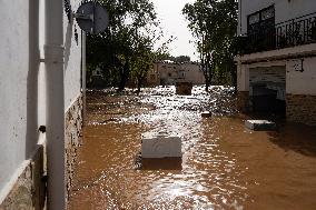 Cabriel River Overflows In Mira - Spain