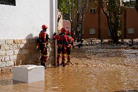 Cabriel River Overflows In Mira - Spain