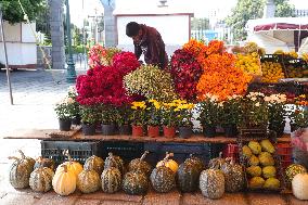 Sale Of Products To Decorate Day Of The Dead Oferings