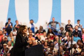 Vice President Kamala Harris Campaigns In Harrisburg, Pennsylvania