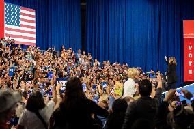 Vice President Kamala Harris Campaigns In Harrisburg, Pennsylvania