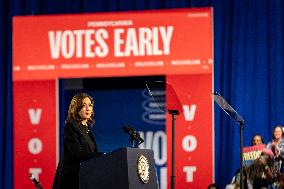 Vice President Kamala Harris Campaigns In Harrisburg, Pennsylvania