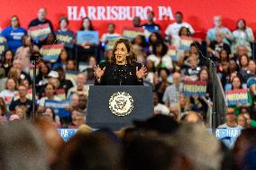 Vice President Kamala Harris Campaigns In Harrisburg, Pennsylvania