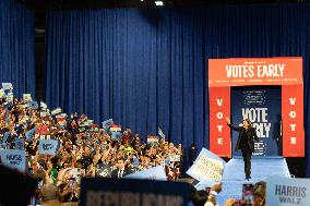 Vice President Kamala Harris Campaigns In Harrisburg, Pennsylvania