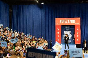 Vice President Kamala Harris Campaigns In Harrisburg, Pennsylvania