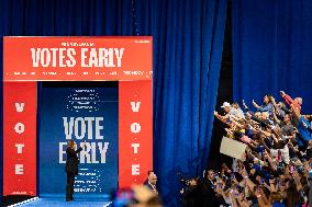 Vice President Kamala Harris Campaigns In Harrisburg, Pennsylvania