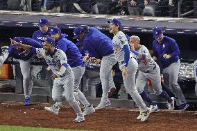 Baseball: MLB World Series