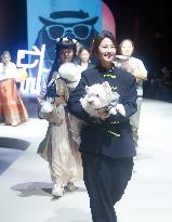 Petstar at Fashionweek in Shanghai